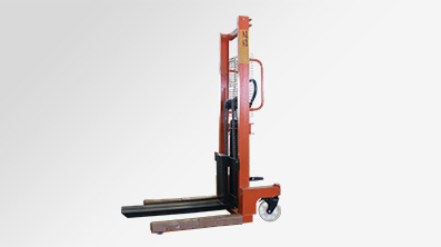 成華手動(dòng)液壓堆高車(chē)